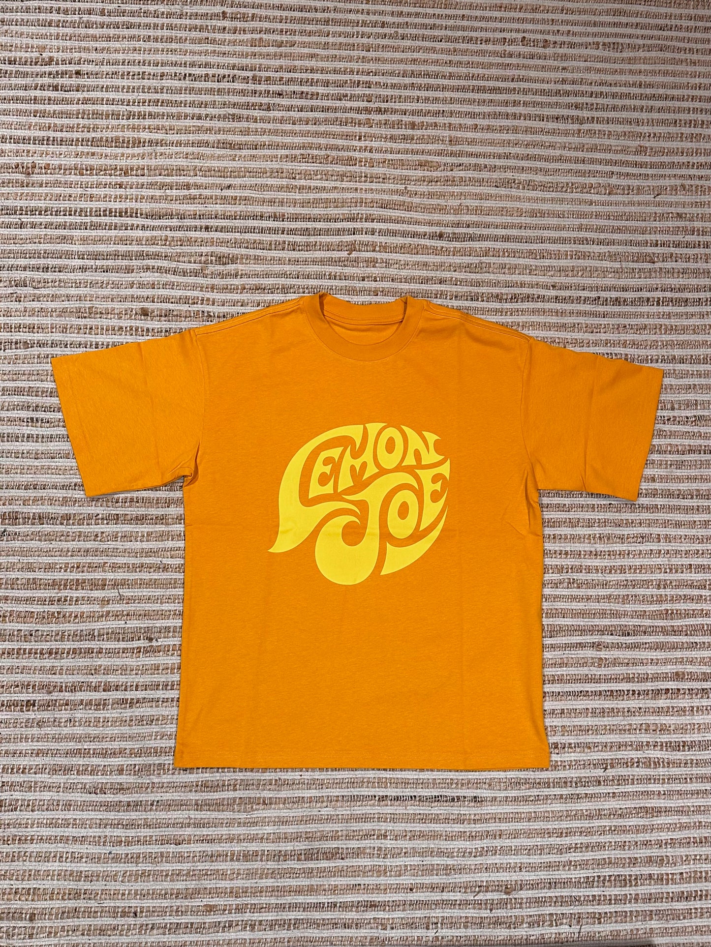 RETRO T-SHIRT